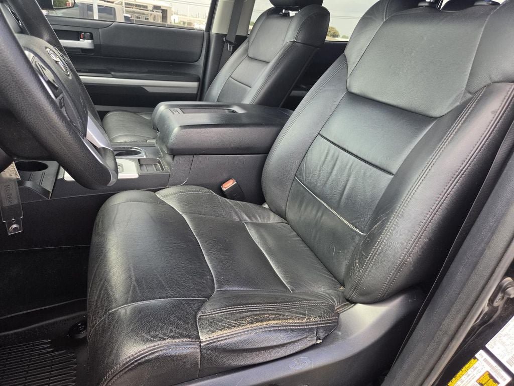Used 2019 Toyota Tundra SR5 w/ SR5 Upgrade Package AWD/4WD image 16