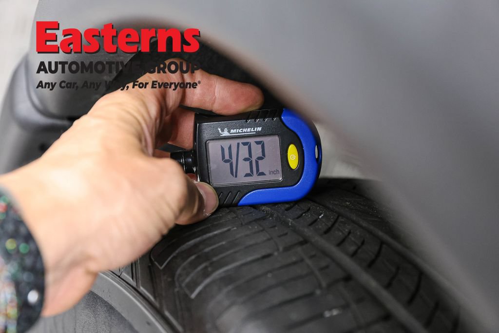 Used 2023 Nissan Rogue SV w/ SV Premium Package AWD/4WD image 31
