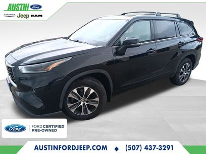 Used 2021 Toyota Highlander XLE