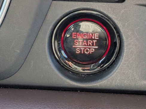 Used 2023 Honda Pilot Elite image 33