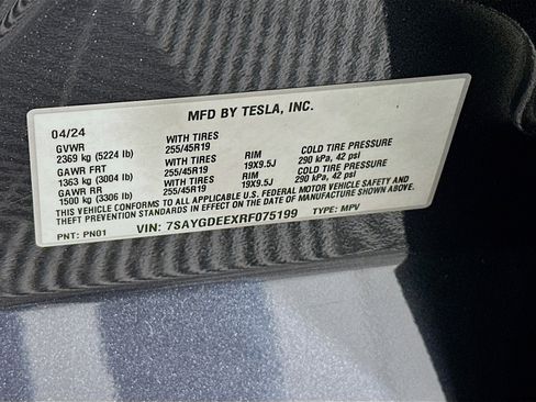 Used 2024 Tesla Model Y Long Range image 12