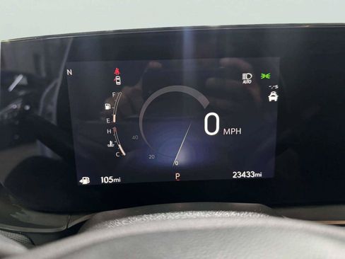 Used 2024 Buick Envista Preferred w/ Convenience I Package FWD image 25