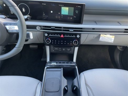 New 2026 Hyundai Tucson Limited image 4