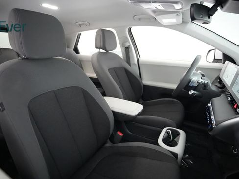 Used 2024 Hyundai Ioniq 5 SEL RWD image 23