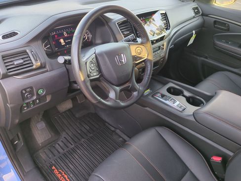 Certified 2024 Honda Passport TrailSport image 10
