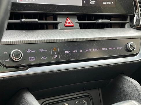 Used 2023 Kia Sportage SX image 27