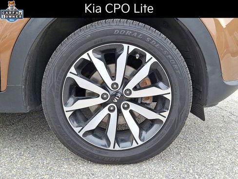 Certified 2019 Kia Sportage EX w/ EX Premium Package image 9