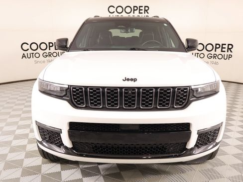 Used 2024 Jeep Grand Cherokee L Summit w/ Advanced Protech Group IV AWD/4WD image 10