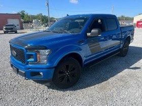 Used 2019 Ford F150 XLT w/ Equipment Group 302A Luxury AWD/4WD image 3