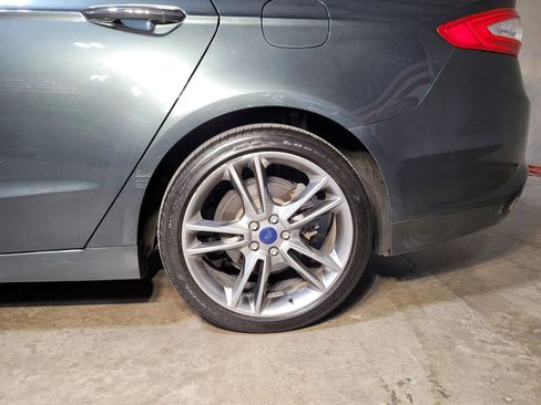 Used 2016 Ford Fusion Titanium image 37
