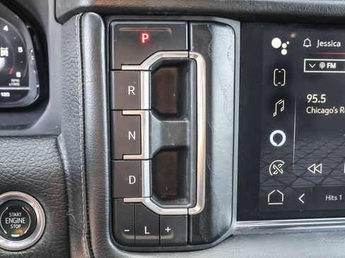 Used 2022 GMC Yukon XL Denali AWD/4WD image 26