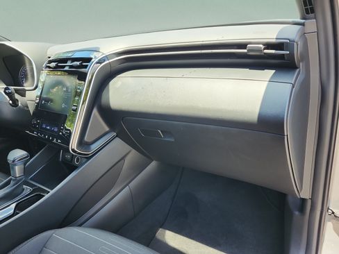 Certified 2024 Hyundai Santa Cruz SEL FWD image 19