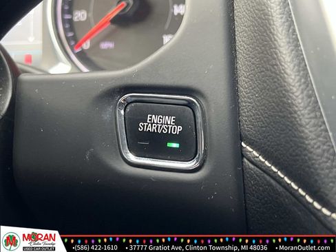 Used 2021 GMC Acadia SLE image 24