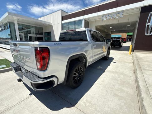 Used 2022 GMC Sierra 1500 Elevation AWD/4WD image 6