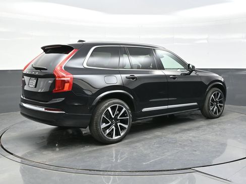 Used 2023 Volvo XC90 B6 Plus AWD/4WD image 7