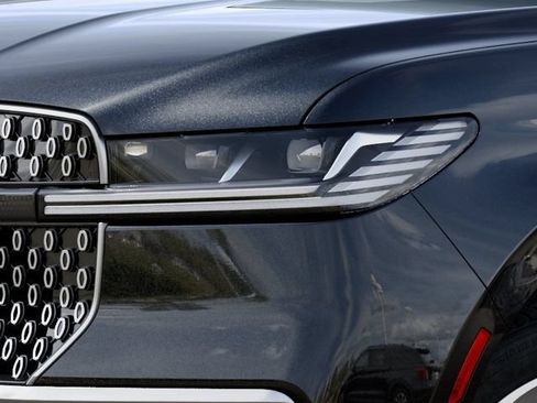 New 2027 Lincoln Navigator Premiere AWD/4WD image 20