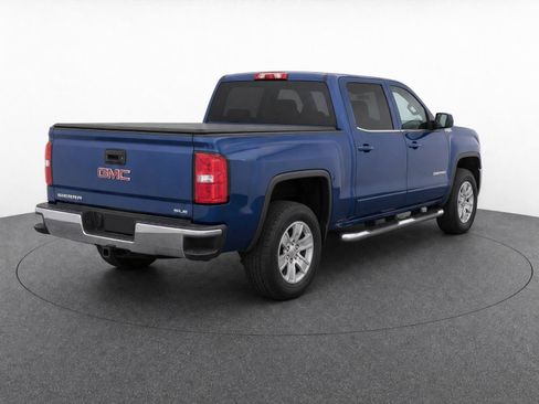 Used 2015 GMC Sierra 1500 SLE w/ SLE Value Package AWD/4WD image 2