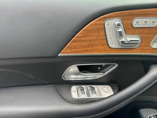 Used 2026 Mercedes-Benz GLE 350 4MATIC image 11