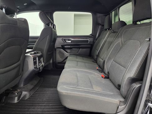 Used 2021 RAM 1500 Big Horn image 9