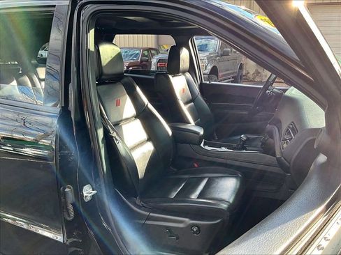 Used 2024 Dodge Durango GT image 11