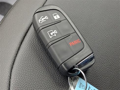 New 2025 RAM ProMaster 2500 w/ Convenience Group image 27