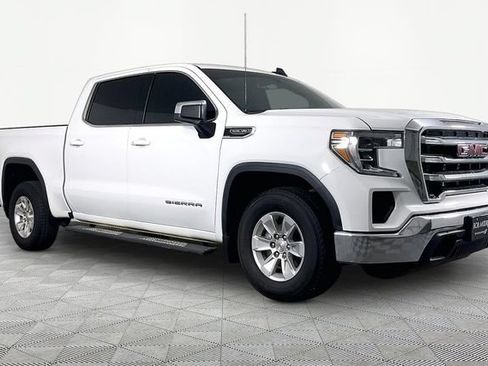 Used 2019 GMC Sierra 1500 SLE w/ SLE Value Package RWD image 3