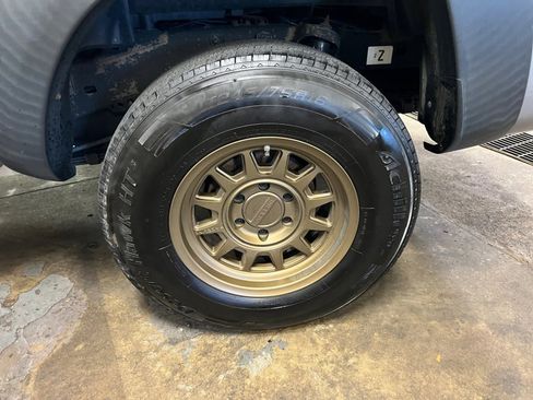 Used 2014 Toyota Tacoma PreRunner image 26