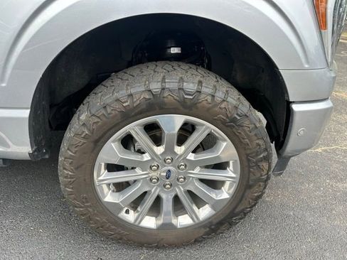 Used 2022 Ford F150 Limited AWD/4WD image 13