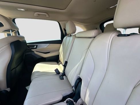 Used 2023 Acura MDX SH-AWD image 30