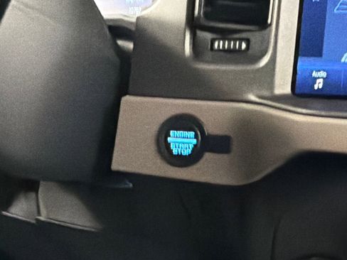 Used 2024 Ford Bronco Wildtrak image 28