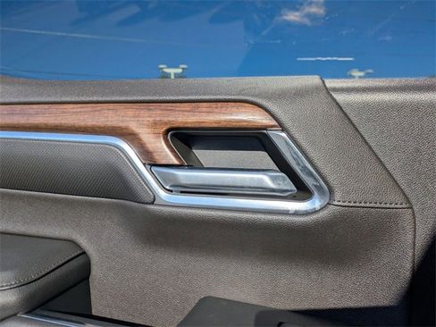 Used 2023 Chevrolet Silverado 1500 High Country w/ High Country Premium Package image 27