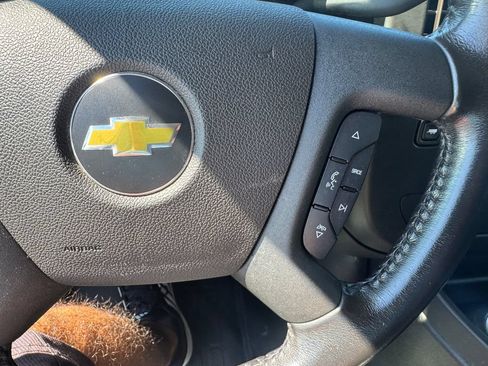 Used 2022 Chevrolet Express 2500 Extended w/ Enhanced Convenience Package RWD image 24