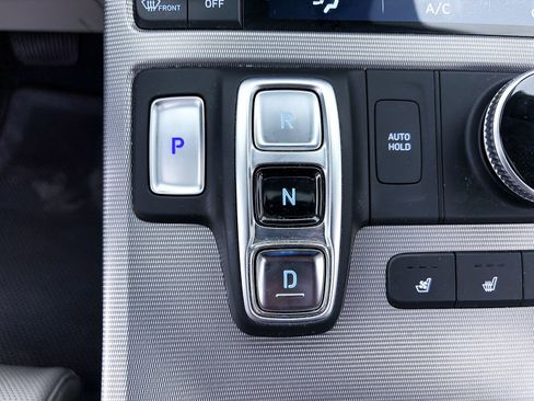 Used 2023 Hyundai Palisade Calligraphy image 29