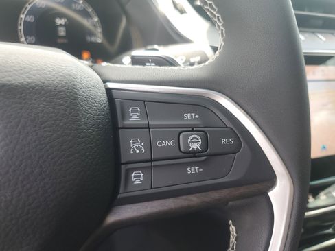 New 2026 Jeep Grand Cherokee Altitude RWD image 13
