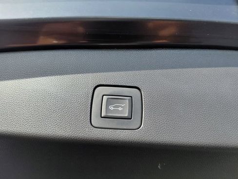 Used 2024 Buick Encore GX Avenir w/ Avenir Technology Package AWD/4WD image 15
