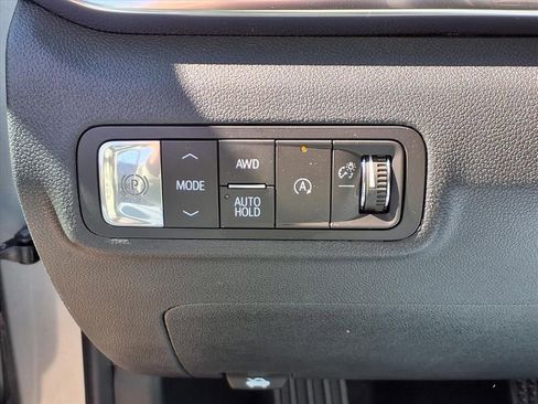 New 2026 GMC Terrain Elevation w/ Elevation Premium Package image 17