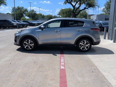 Used 2021 Kia Sportage LX FWD image 7
