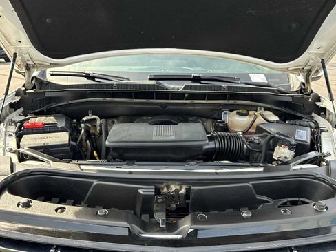 Certified 2021 Chevrolet Suburban RST image 31