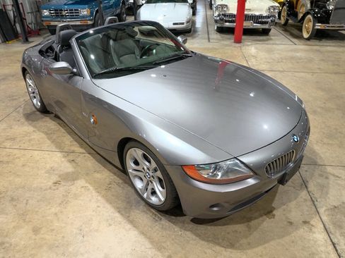 Used 2003 BMW Z4 3.0i RWD image 14