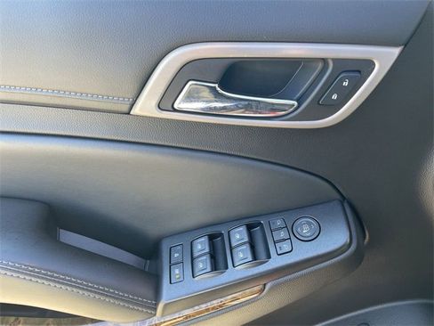 Used 2016 GMC Yukon Denali w/ Open Road Package image 25