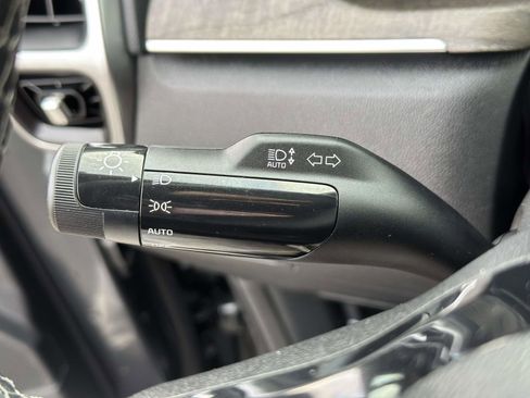 Used 2022 Kia Sorento S image 16