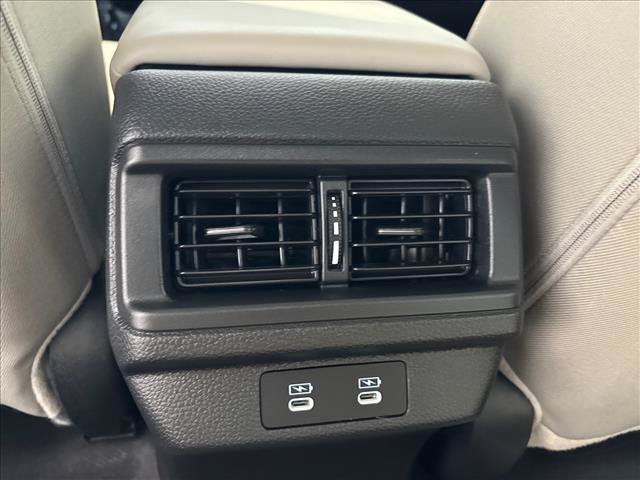 Used 2025 Honda Accord SE image 18