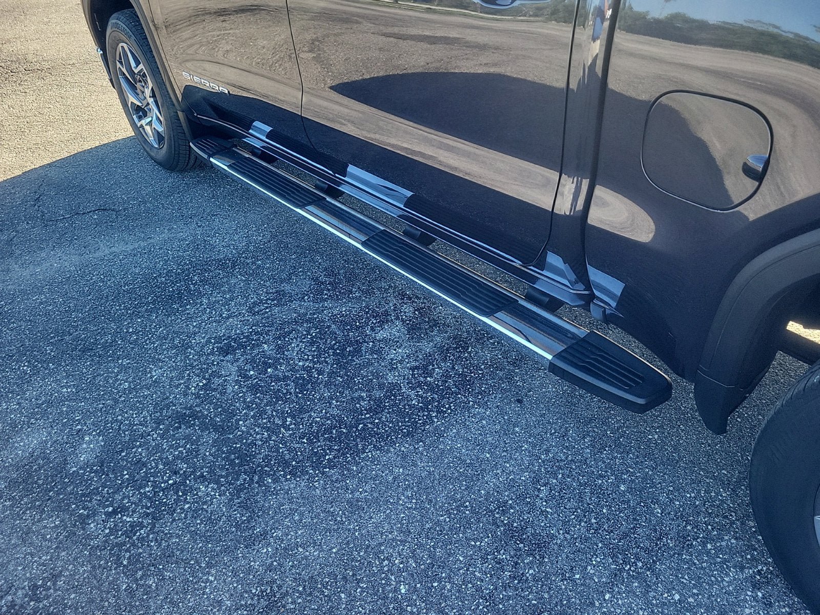 Certified 2022 GMC Sierra 1500 SLT w/ SLT Premium Package RWD image 11