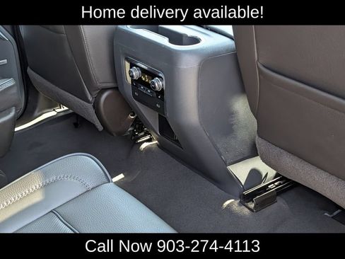 Used 2021 GMC Yukon Denali w/ Denali Premium Package RWD image 39