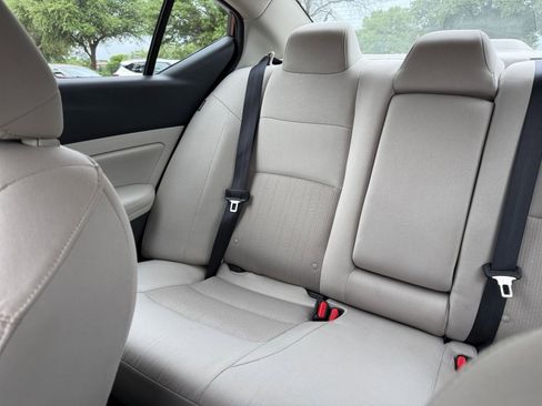 Used 2025 Nissan Altima 2.5 SV image 39