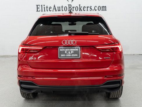 Used 2023 Audi Q3 2.0T Premium image 4