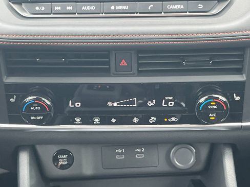 New 2026 Nissan Rogue SV AWD/4WD image 27