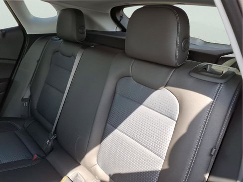 New 2026 Chevrolet Trax LT image 11