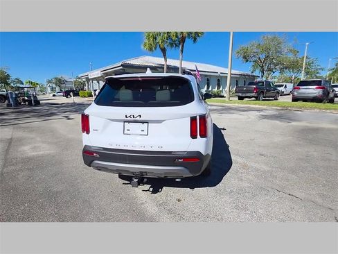 Used 2022 Kia Sorento X-Line EX image 48