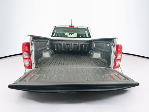 Used 2019 Ford Ranger XL w/ Equipment Group 101A Mid RWD image 26
